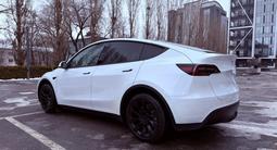 Tesla Model Y 2022 годаүшін15 900 000 тг. в Алматы – фото 3