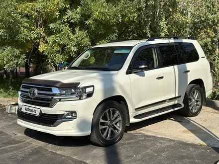 Toyota Land Cruiser 2019 года за 35 500 000 тг. в Алматы – фото 2