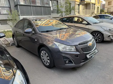 Chevrolet Cruze 2012 года за 3 900 000 тг. в Алматы – фото 2