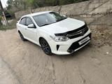 Toyota Camry 2017 года за 10 000 000 тг. в Аягоз