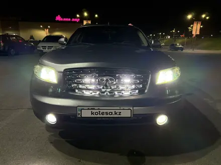 Infiniti FX35 2005 года за 4 900 000 тг. в Алматы – фото 3
