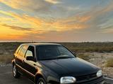 Volkswagen Golf 1995 года за 1 900 000 тг. в Актау – фото 2