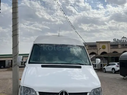 Mercedes-Benz Sprinter 2006 года за 6 500 000 тг. в Сарыагаш – фото 3