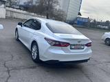 Toyota Camry 2023 годаүшін21 000 000 тг. в Шымкент – фото 2