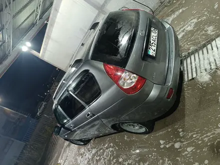 ВАЗ (Lada) Priora 2171 2011 года за 1 900 000 тг. в Атырау – фото 13