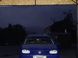 Volkswagen Golf 1999 годаfor2 000 000 тг. в Шымкент