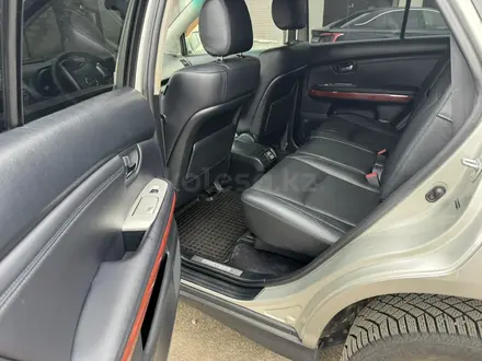 Lexus RX 350 2006 года за 9 500 000 тг. в Алматы – фото 37