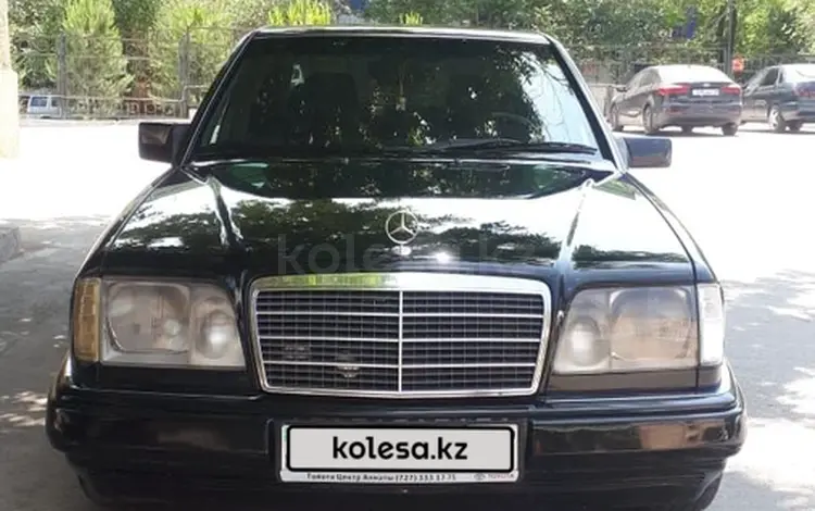 Mercedes-Benz E 220 1995 года за 2 800 000 тг. в Шымкент