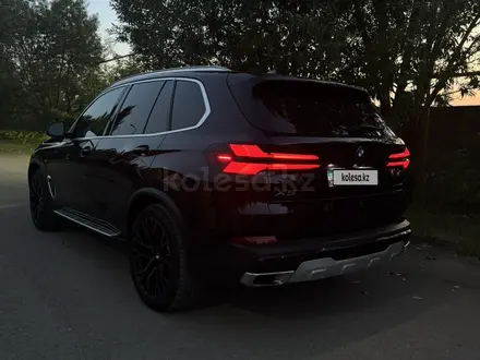 BMW X5 2023 года за 42 000 000 тг. в Астана – фото 12