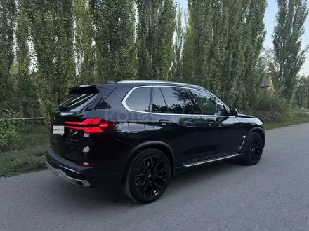 BMW X5 2023 года за 42 000 000 тг. в Астана – фото 5
