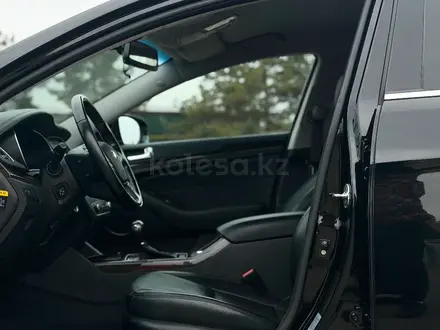 Kia K7 2015 года за 8 800 000 тг. в Алматы – фото 27