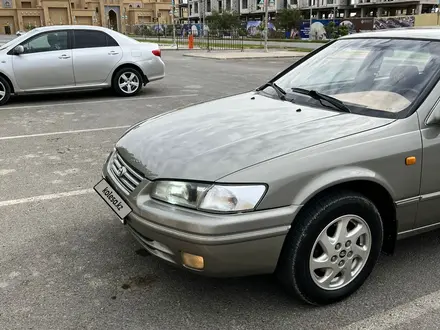 Toyota Camry 1997 года за 3 800 000 тг. в Шымкент – фото 5