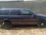 Volkswagen Passat 1993 годаүшін1 100 000 тг. в Шымкент – фото 3