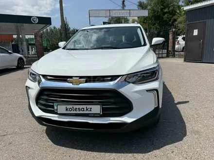 Chevrolet Tracker 2023 года за 9 200 000 тг. в Тараз – фото 2