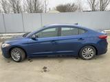 Hyundai Elantra 2017 года за 6 500 000 тг. в Уральск – фото 4