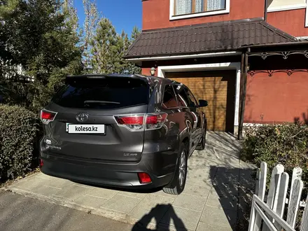 Toyota Highlander 2016 года за 16 000 000 тг. в Астана – фото 16