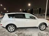 Mitsubishi Outlander 2010 годаүшін6 500 000 тг. в Астана – фото 3