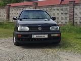 Volkswagen Golf 1993 годаүшін1 000 000 тг. в Талгар