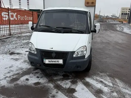 ГАЗ ГАЗель 2000 года за 3 000 000 тг. в Астана