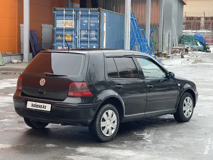 Volkswagen Golf 2000 года за 2 500 000 тг. в Алматы – фото 8