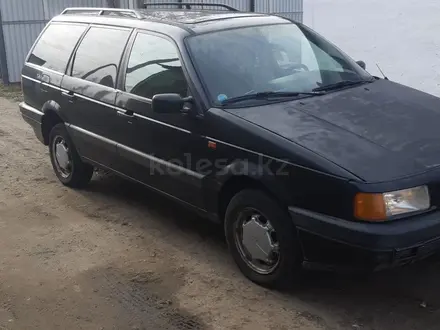 Volkswagen Passat 1991 года за 1 250 000 тг. в Уральск