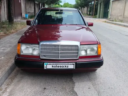 Mercedes-Benz E 230 1991 года за 1 500 000 тг. в Шымкент