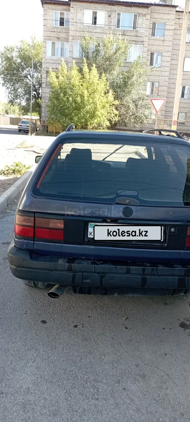Volkswagen Passat, 1993