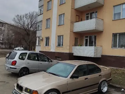 BMW 328 1991 года за 2 400 000 тг. в Алматы