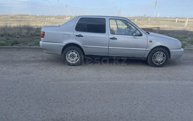 Volkswagen Vento 1993 годаүшін1 300 000 тг. в Астана