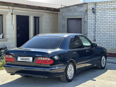 Mercedes-Benz E 280 2000 года за 4 500 000 тг. в Атырау – фото 6