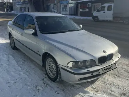 BMW 525 2001 года за 3 700 000 тг. в Жезказган