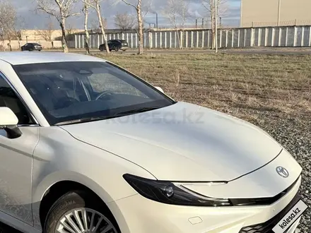 Toyota Camry 2025 года за 17 500 000 тг. в Павлодар – фото 3