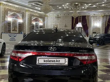 Hyundai Grandeur 2013 года за 8 800 000 тг. в Алматы – фото 3