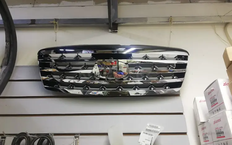 Решетка Infiniti FX35 S50 за 110 000 тг. в Алматы