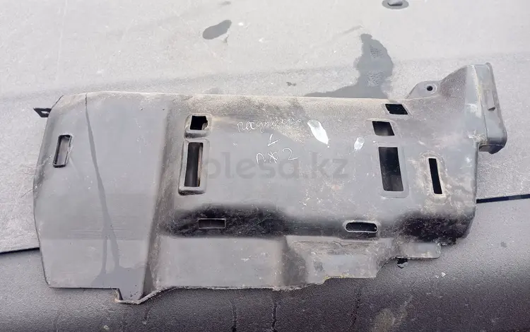 Воздуховоды передний левый за 10 000 тг. в Алматы