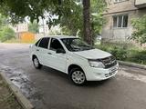 ВАЗ (Lada) Granta 2190 2013 годаүшін1 750 000 тг. в Алматы – фото 2