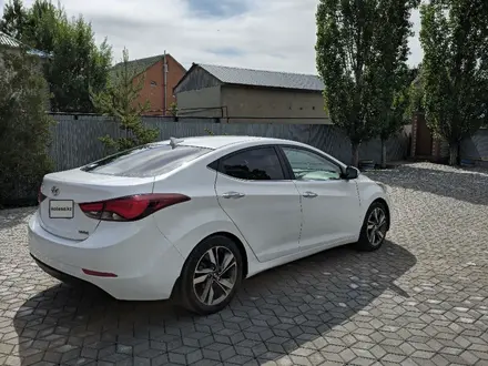 Hyundai Elantra 2014 года за 3 500 000 тг. в Актобе – фото 3