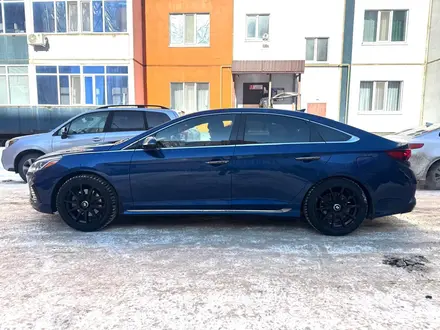 Hyundai Sonata 2018 года за 4 500 000 тг. в Уральск – фото 9