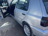 Volkswagen Golf 1996 года за 2 200 000 тг. в Шымкент – фото 4