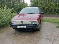 Volkswagen Passat 1990 годаfor650 000 тг. в Усть-Каменогорск