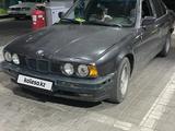 BMW 520 1989 года за 1 200 000 тг. в Алматы – фото 2
