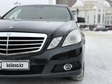 Mercedes-Benz E 200 2012 годаfor8 600 000 тг. в Астана – фото 3