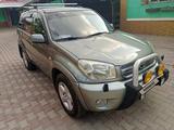 Toyota RAV4 2001 годаүшін6 200 000 тг. в Шымкент – фото 4