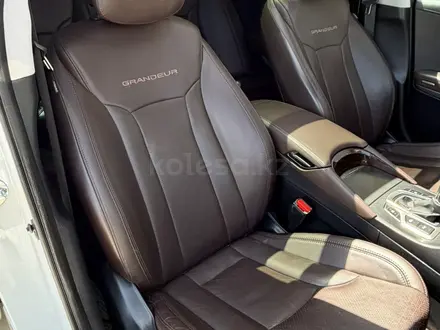 Hyundai Grandeur 2013 года за 8 750 000 тг. в Шымкент – фото 15