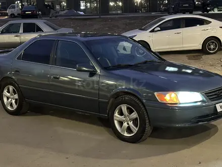 Toyota Camry 1999 года за 3 000 000 тг. в Алматы