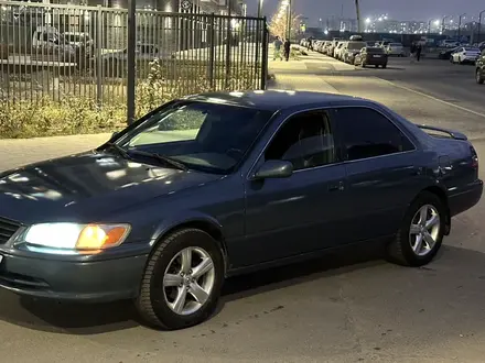 Toyota Camry 1999 года за 3 000 000 тг. в Алматы – фото 7