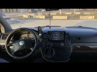 Volkswagen Multivan, 2005