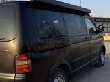 Volkswagen Multivan 2005 года за 7 000 000 тг. в Алматы – фото 4
