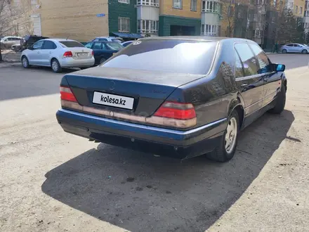Mercedes-Benz S 320 1998 года за 4 000 000 тг. в Астана – фото 7