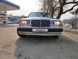 Mercedes-Benz E 230 1990 годаүшін1 300 000 тг. в Алматы – фото 4